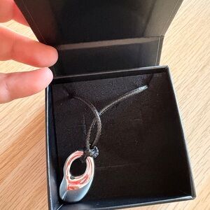 Elegant Silver Pendant Necklace